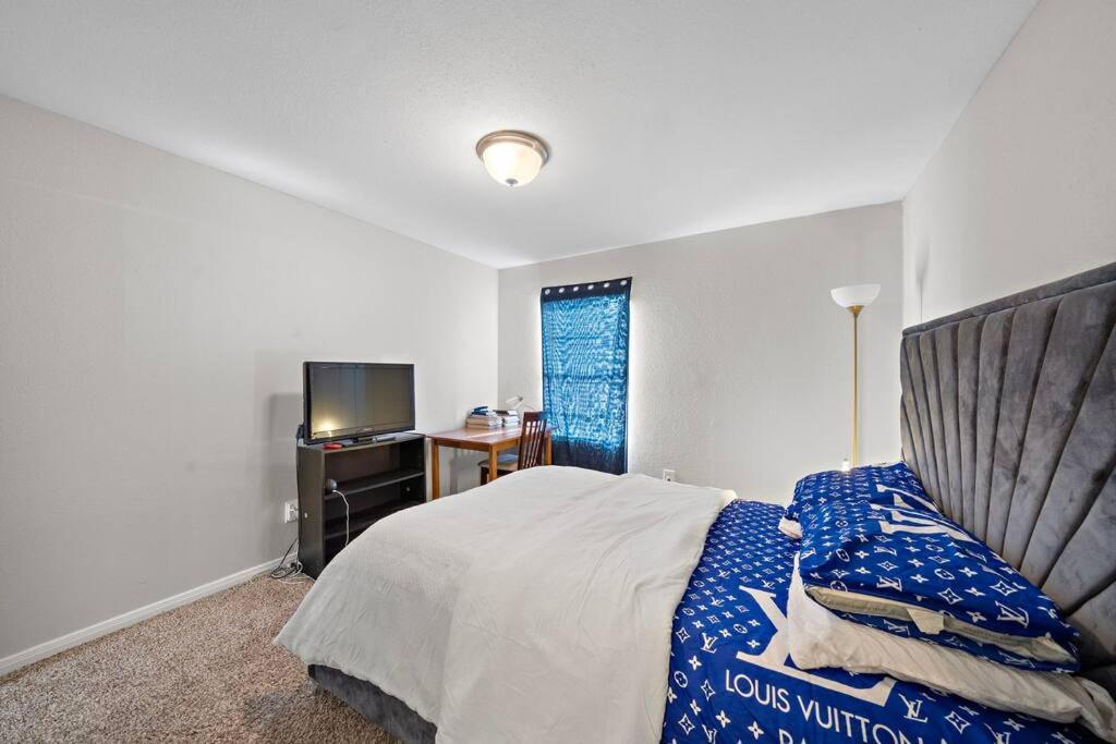 Cozy, Dedicated Workspace, Fast Wi-Fi Apartment Χιούστον Εξωτερικό φωτογραφία